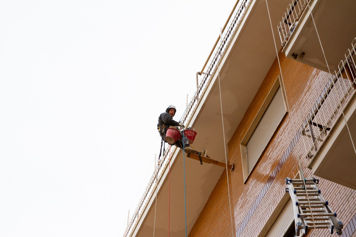 edilizia-su-fune-milano-ristrutturazioni-senza-impalcature